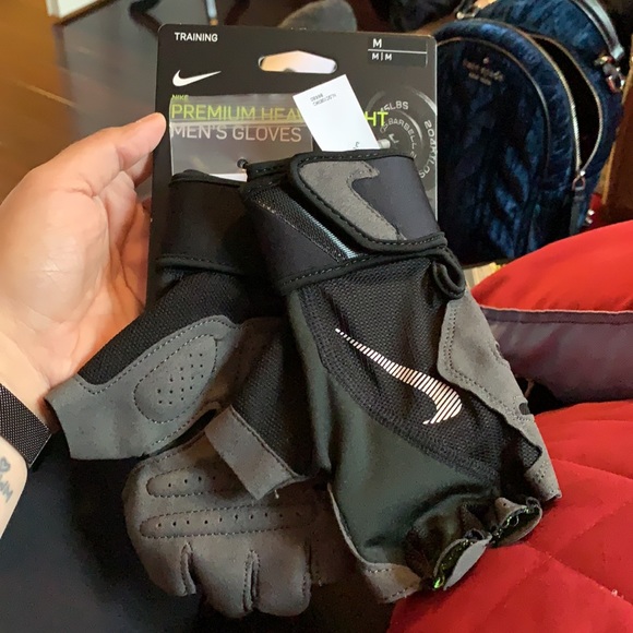 Nike Men's Premium Fitness Training Glove size M - Picture 3 of 5